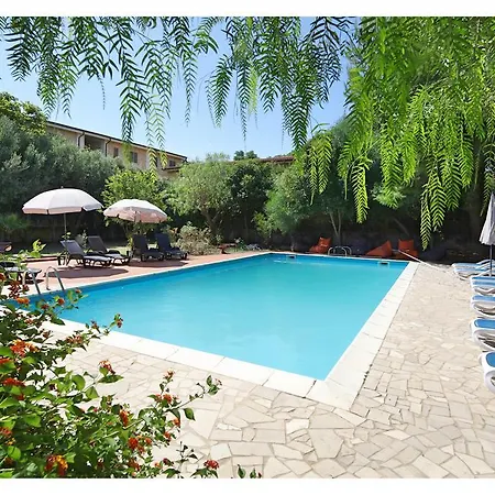 Doriana Apartment *