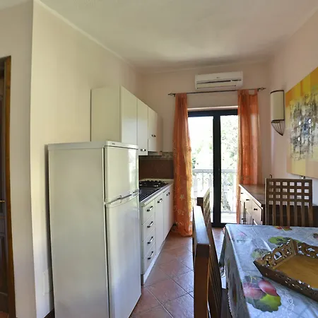 Doriana Apartment